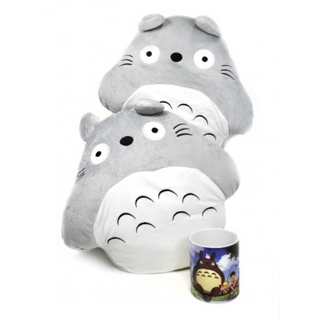 Pack colacao with Totoro cup and pad