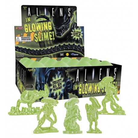 Minifiguras luminescent in Alien egg