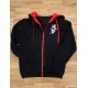 Rouge sweat-shirt noir et d'Attaque sur Titan