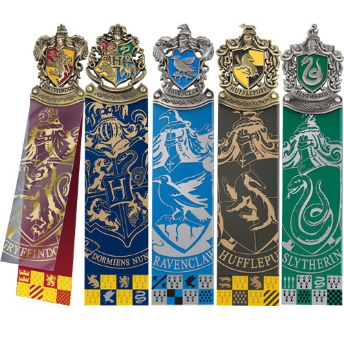 Pack de cinco pares de pendientes de las casas de Harry Potter