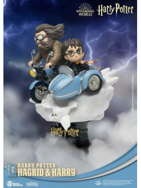 Diorama Harry Potter D-Stage Hagrid y Harry 15 cm