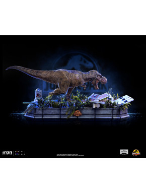Estatua Parque Jurásico T-Rex attacks Donald Gennaro 30 cm 1/20 Demi Art Scale 