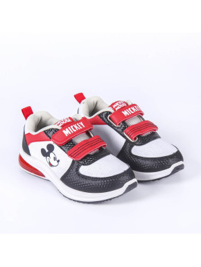 Sneaker avec des os de Mickey