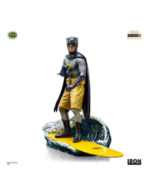Figura Art Scale 1/10 Dc Comics Batman Deluxe 66