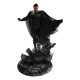 Figurine Superman en costume noir de la Ligue des Justiciers de Zack Snyder