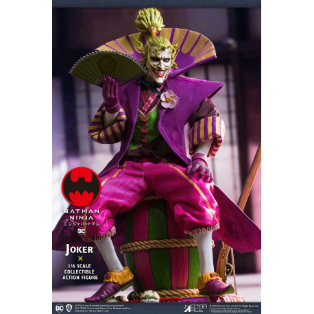 Figura Dc Comics Batman Ninja Joker Deluxe