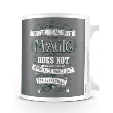 Taza Harry Potter Wands Out