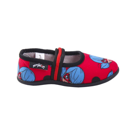 Zapatillas de casa inspiradas en Lady Bug