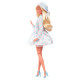 Muñeca Barbie con conjunto pastel y sombrero de película 2023