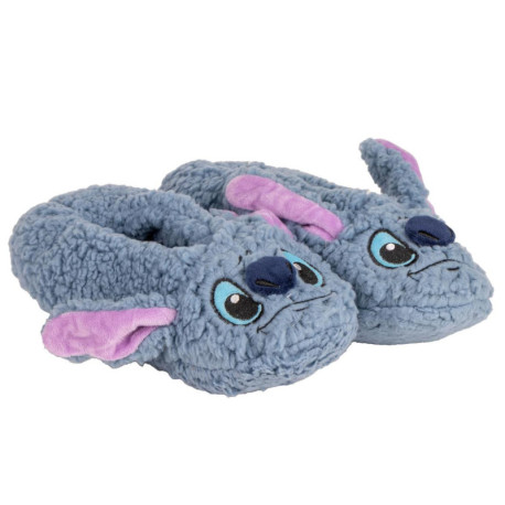 ZAPATILLAS DE CASA SUELA BLANDA APLICACIONES STITCH