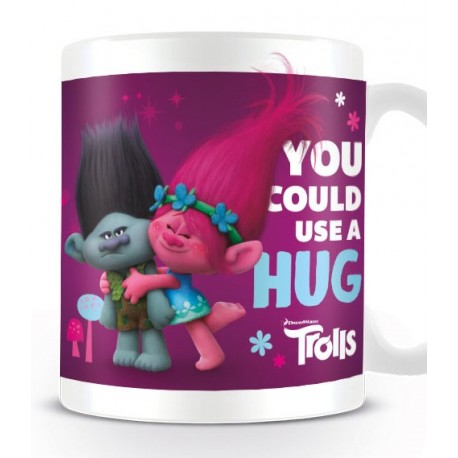 Cup Trolls hug