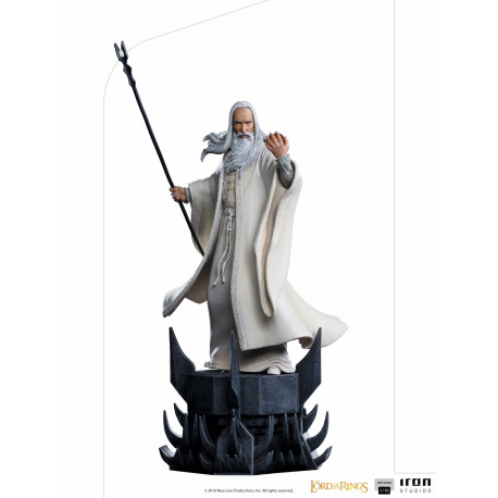 Figurine Saroumane à l'échelle de l'art Le Seigneur des Anneaux