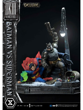 Figura Dc Comics Batman Vs. Superman (The Dark Knight Returns) Deluxe Bonus Ver. 110 Cm