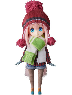 Laid-Back Camp Harmonia Humming Muñeco Nadeshiko Kagamihara 23 Cm