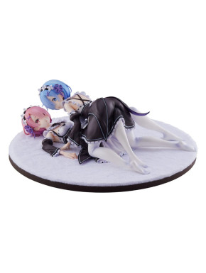 Figura Re:Zero Starting Life In Another World 1/7 Ram & Rem 9 Cm