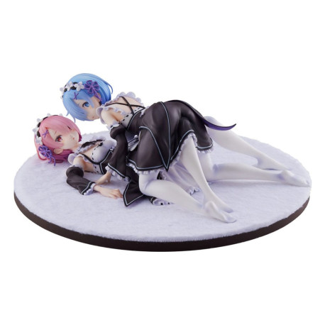 Figura Re:Zero Starting Life In Another World 1/7 Ram & Rem 9 Cm