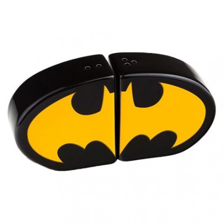 Salt and Pepper shakers Batman Logo