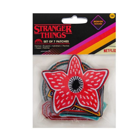 Conjunto de pins Stranger Things 7 parches de poliéster