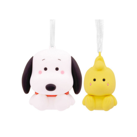 Set De Dos Adornos Better Together Snoopy & Emilio Pvc