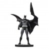 DC Direct Estátua do Batman Preto e Branco (de Jorge Jimenez) 27 cm