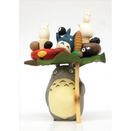 Ensemble de figurines de Totoro tsumu tsumu