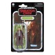 Figura Jod Na Nawood de Star Wars con abrigo burdeos.