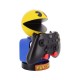 Soporte Pac-Man Cable Guys sosteniendo un mando