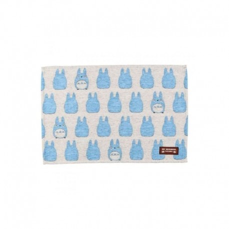 Servilleta de tela azul con siluetas de Totoro