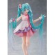 Estatua de Hatsune Miku versión Rapunzel en tonos pastel
