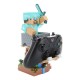 Soporte Minecraft Steve armadura diamante sosteniendo mando