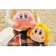 Peluche de Kirby e Waddle Dee em posição de sono