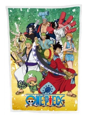 Manta polar One Piece con personajes del anime