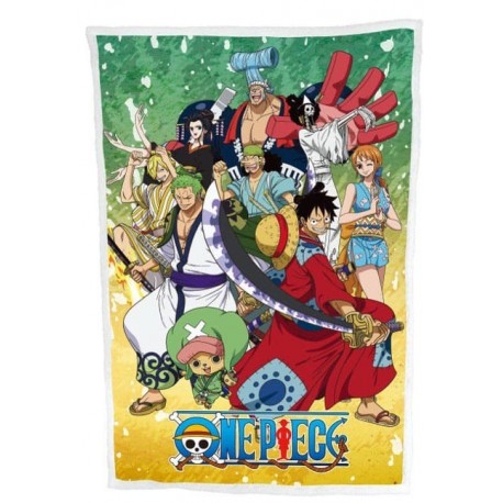 Manta polar One Piece con personajes del anime