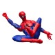 Figurine Peter Parker Marvel Legends en costume rouge et bleu.