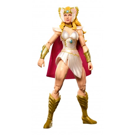 Figura articulada de She-Ra con accesorios dorados.