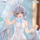 Estátua PVC Luo Tian Yi com traje branco e detalhes azuis