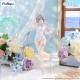 Estátua PVC Luo Tian Yi com traje branco e detalhes azuis