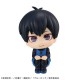Estatua PVC de Yoichi Isagi de Blue Lock en posición sentada