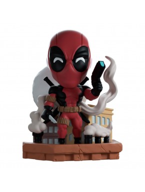 Figurine en vinyle Deadpool 33 de Youtooz, 12 cm, en pose dynamique.