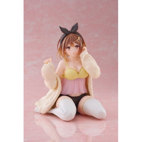 Estatua PVC de Ryza en atuendo colorido, Atelier Ryza