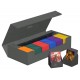 Caixa Ultimate Guard Superhive 550+ XenoSkin cinza aberta.