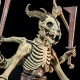 Figura The Turpiculi de Mythic Legions, esqueleto con armas