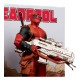 Estátua Marvel Deadpool PVC 27 cm
