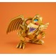 Estatua dorada de The Winged Dragon of Ra de Yu-Gi-Oh!