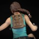 Estatua PVC Lara Croft Tomb Raider 24 cm sobre base de templo