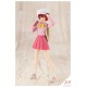 Figura Eimi Nijimura 1/10 de Sousai Shojo Teien con uniforme rosa.