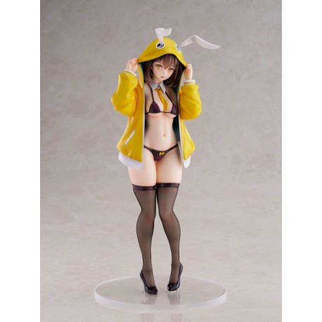 Estatua PVC Hinata Sakura con chaqueta amarilla y orejas de conejo