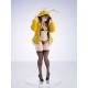 Estatua PVC Hinata Sakura con chaqueta amarilla y orejas de conejo