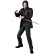 Figura articulada de John Wick em terno preto com armas