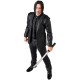 Figura articulada de John Wick em terno preto com armas